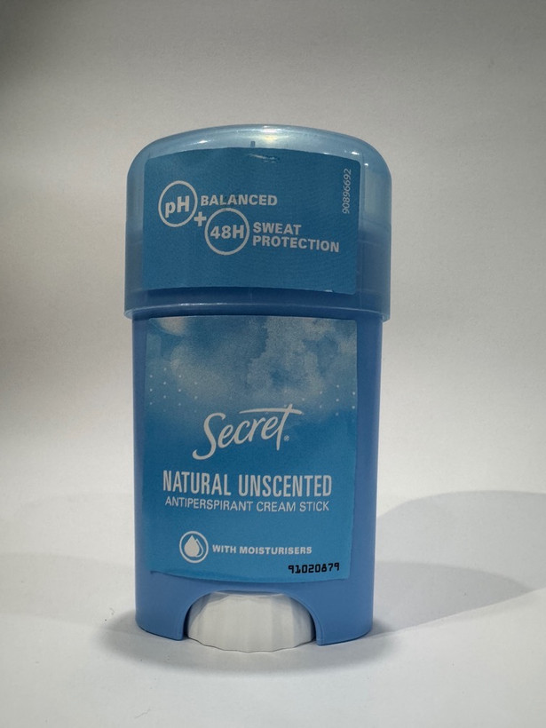 مام کرمی (استیکی)سکرت secret مدل natural unscentetصد در صد اورجینال