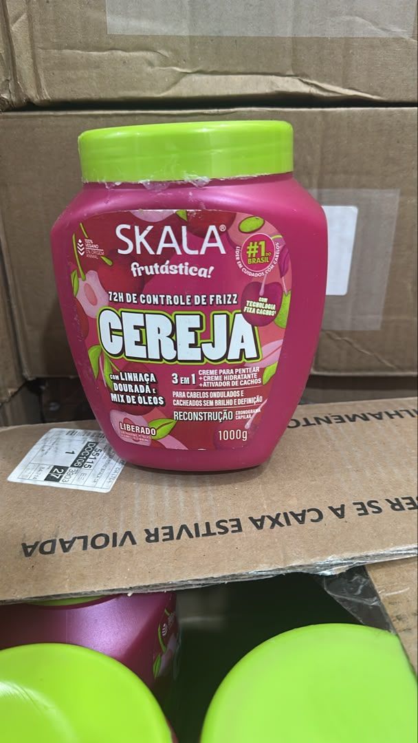 کرم حالت دهنده و کنترل وز 72 ساعته حالت مو گیلاس 2 در 1 اسکالا Skala Frutastica Cherry (Cereja) 3 In 1 Treatment Cream 1000g