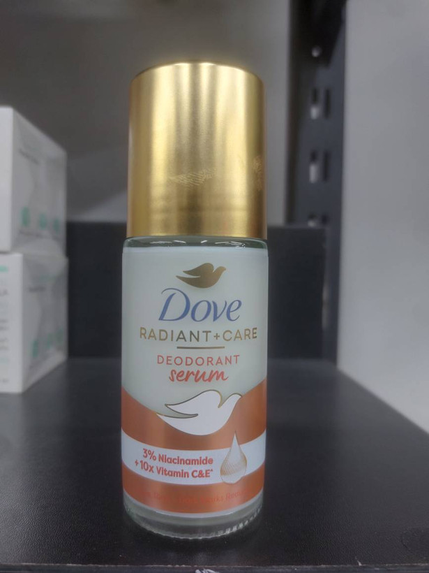 دئودورانت سرمی داو مدل Radiant+Care ویتامین C و E